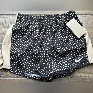 Nike Dri-FIT Big Kids Girls Training Shorts, New with Tags!